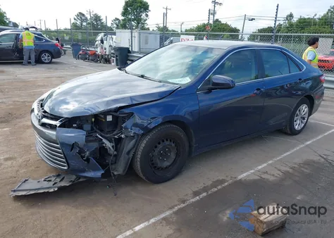 2017 Toyota Camry Le из США, поврежденный, VIN 4T1BF1FK9HU676629